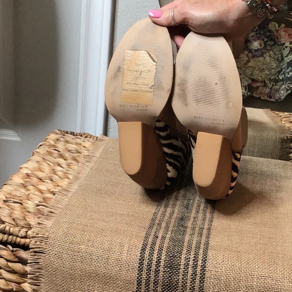 Tan/ Zebra Booties - image 2